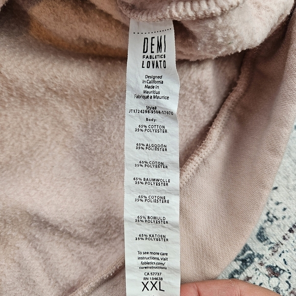 Fabletics x Demi Lovato Workout Cropped Pink Zip Hoodie Jacket XXL - Picture 12 of 15